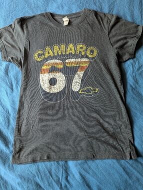 Chevy Camaro 67 Vintage-Style Graphic Tee in Black